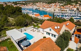 Villa Tm With Private Heated Pool, Poolhouse & Private Garage
